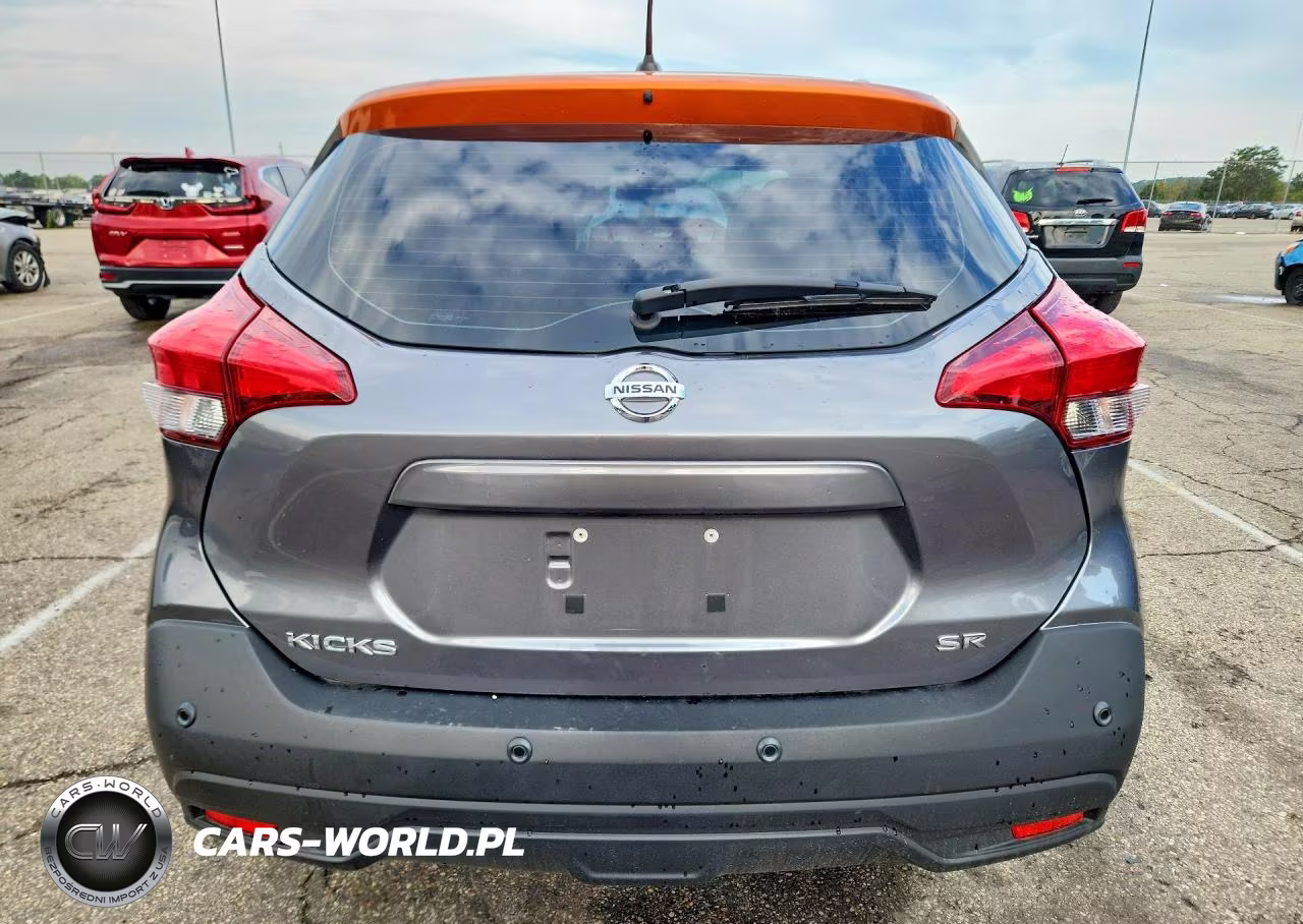 2020 Nissan Kicks Sr VIN:3N1CP5DV9LL484725 - 6