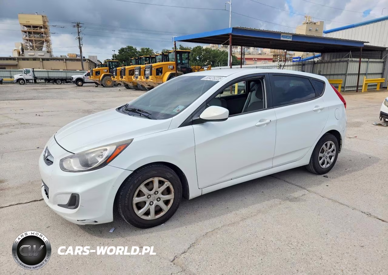2014 Hyundai Accent Gs