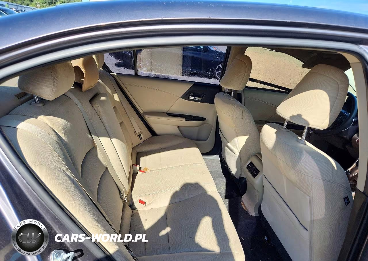 2017 Honda Accord Hybrid VIN:JHMCR6F31HC016093 - 10