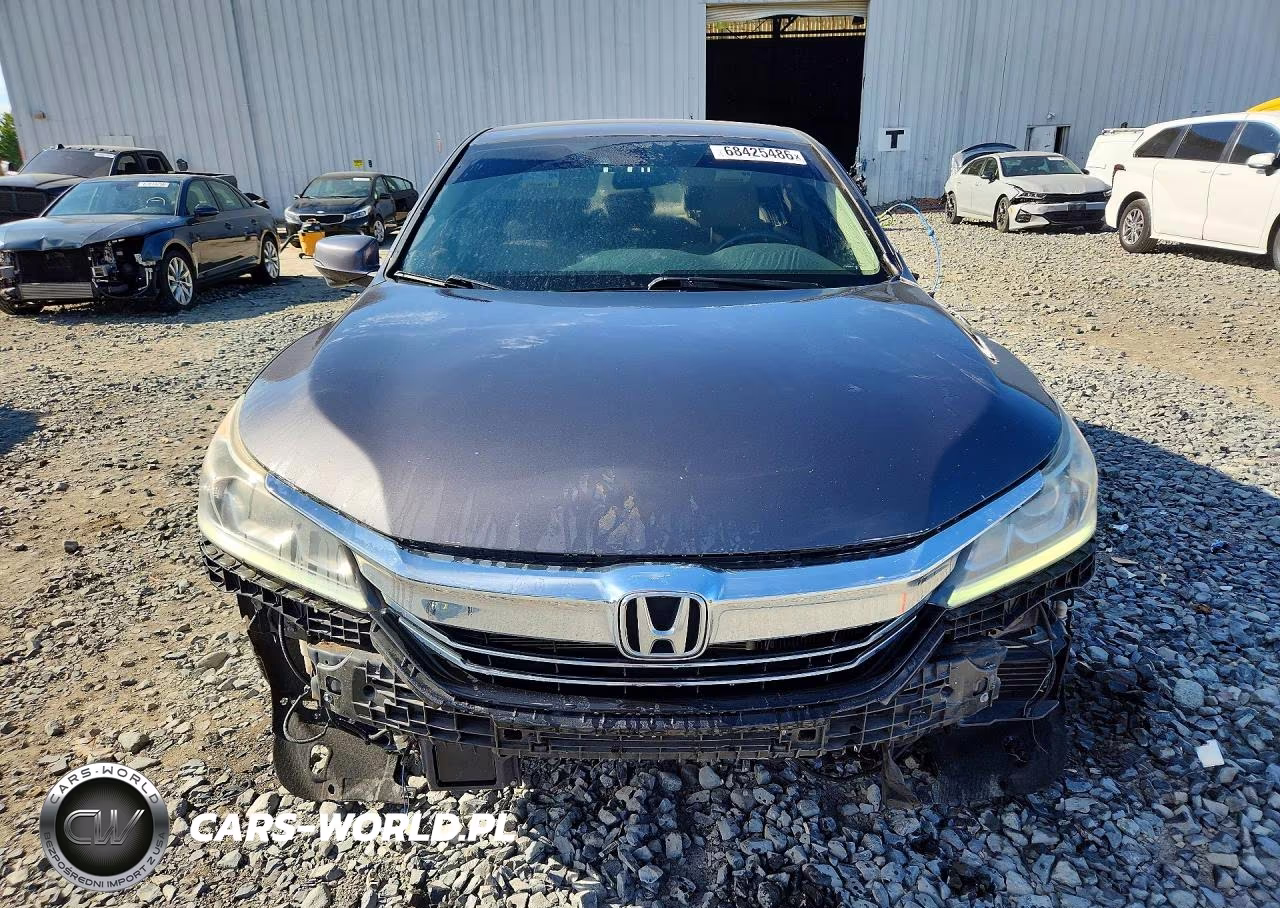2017 Honda Accord Hybrid VIN:JHMCR6F31HC016093 - 5
