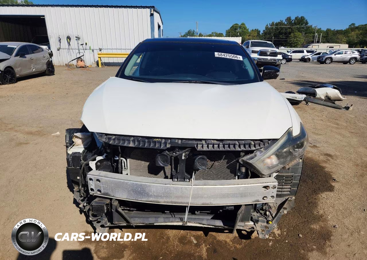 2017 Nissan Maxima Platinum VIN:1N4AA6AP4HC419288 - 5