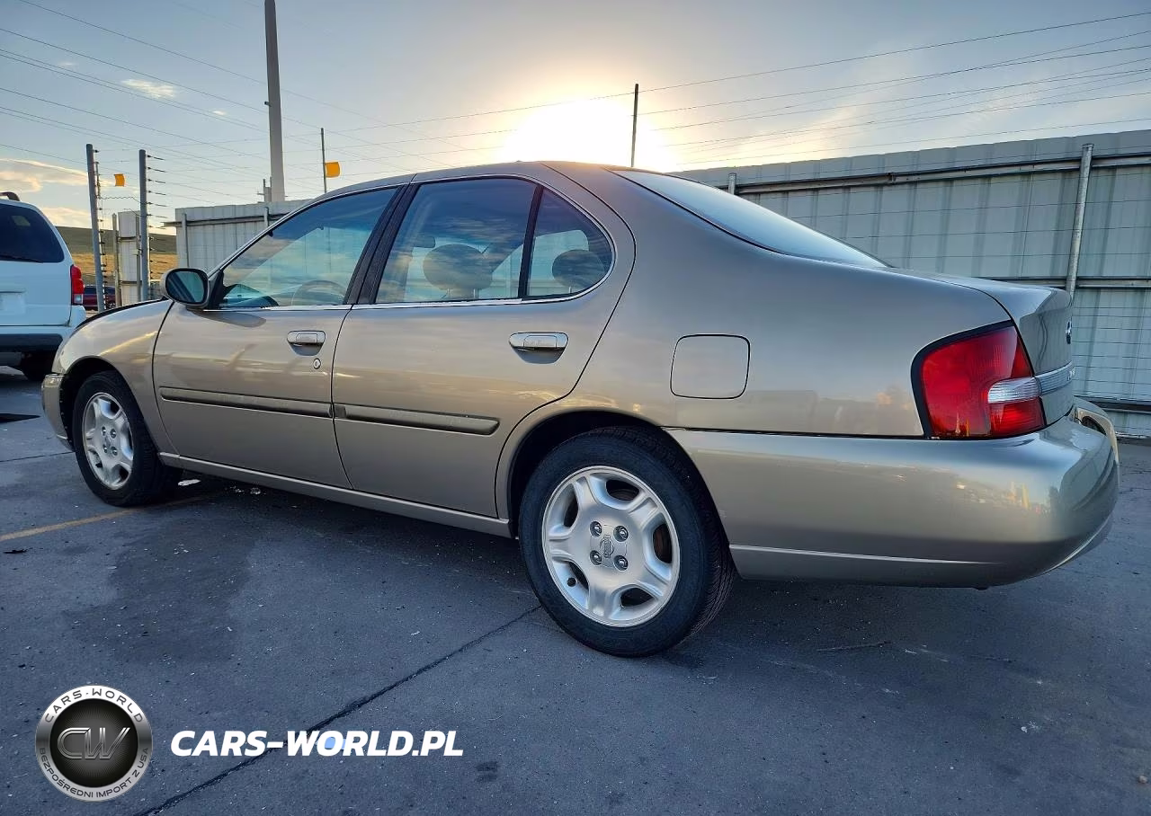 2000 Nissan Altima Xe VIN:1N4DL01D4YC165981 - 2