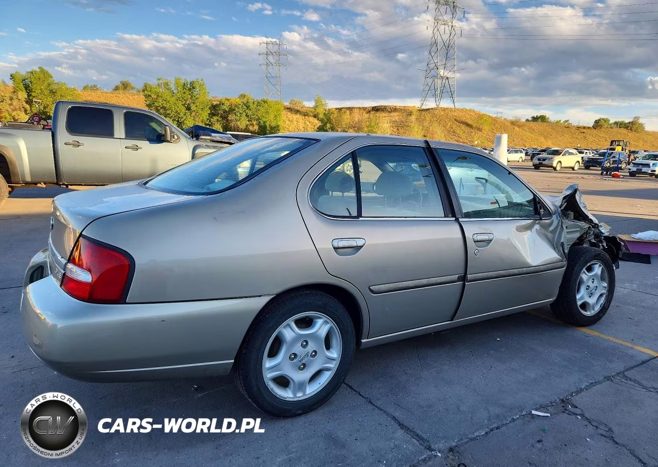 2000 Nissan Altima Xe VIN:1N4DL01D4YC165981 - 3