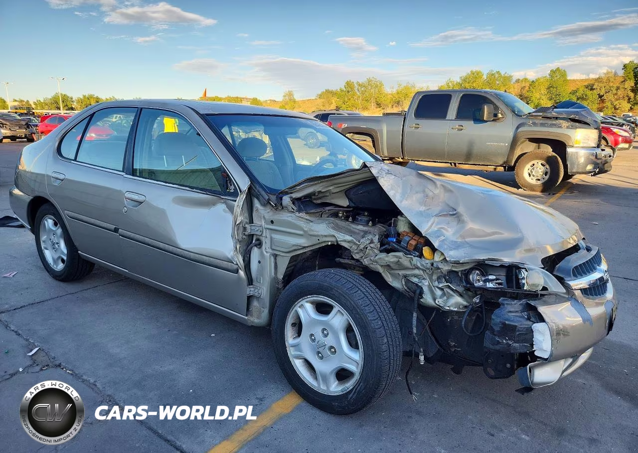 2000 Nissan Altima Xe VIN:1N4DL01D4YC165981 - 4