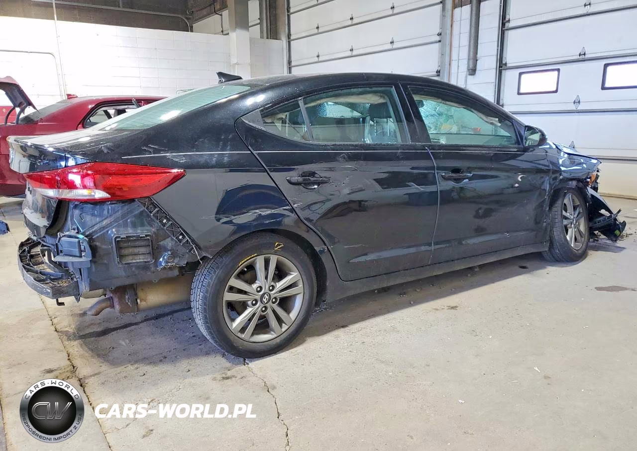 2018 Hyundai Elantra Sel VIN:5NPD84LF3JH317194 - 3