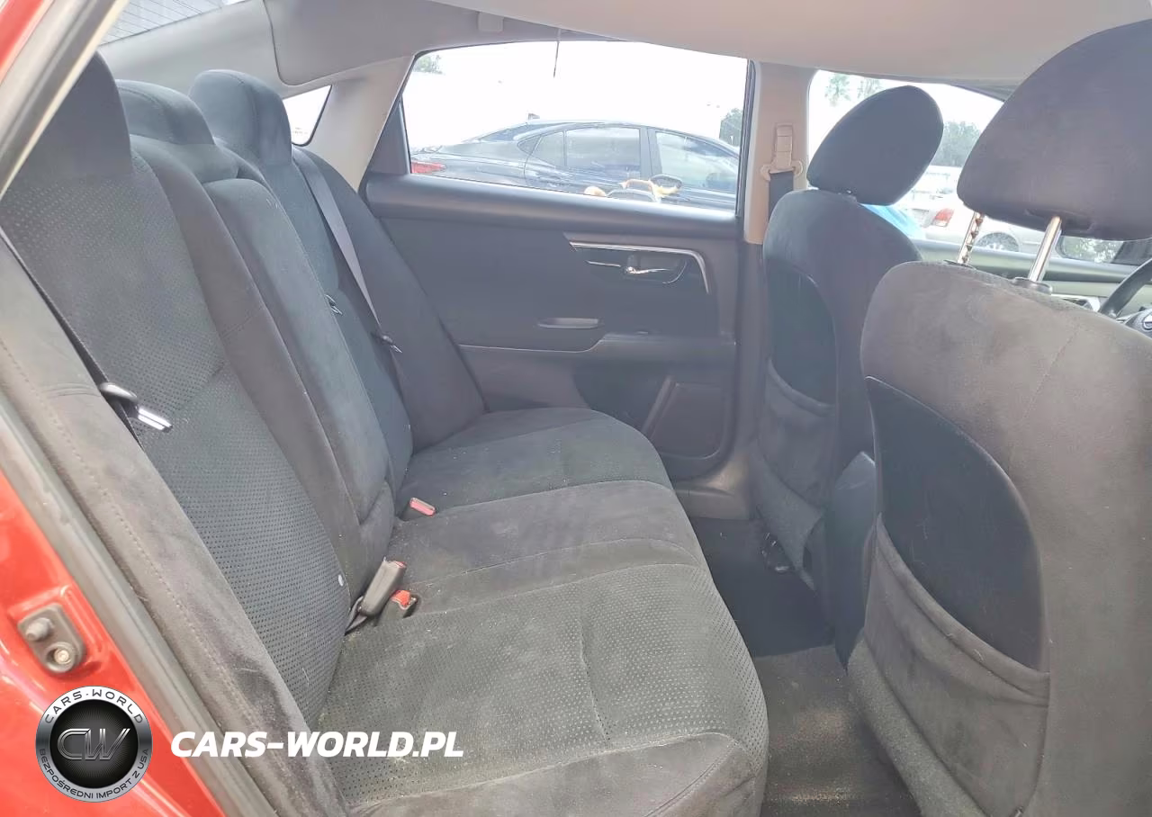 2014 Nissan Altima 2.5 S VIN:1N4AL3AP0EN351502 - 10