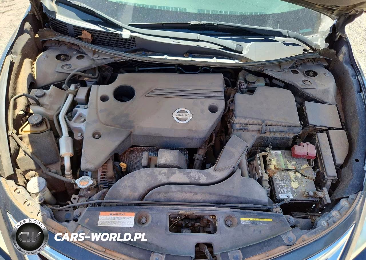 2015 Nissan Altima 2.5 S VIN:1N4AL3AP6FN365843 - 11