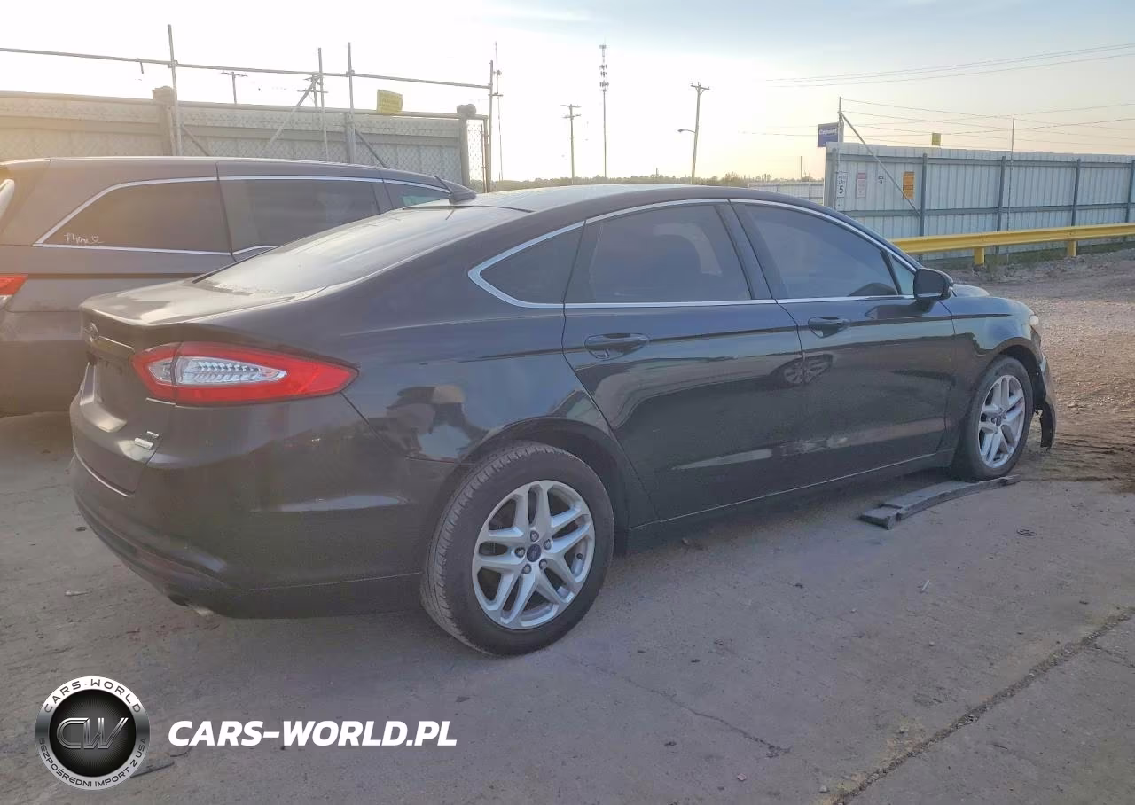 2015 Ford Fusion Se VIN:1FA6P0HD7F5112678 - 3