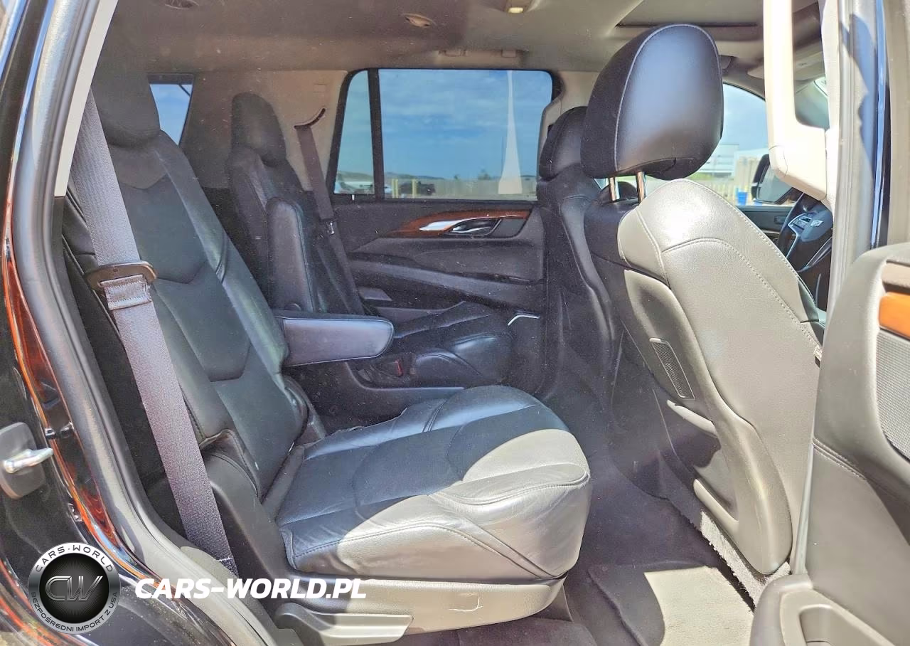 2020 Cadillac Escalade Luxury VIN:1GYS3BKJ6LR288053 - 11