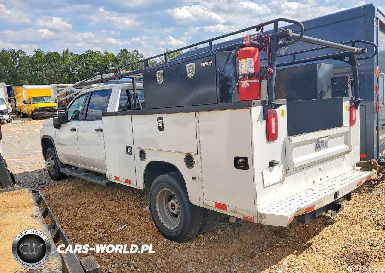 2022 Chevrolet Silverado C3500 VIN:1GB4WRE73NF168704 - 2