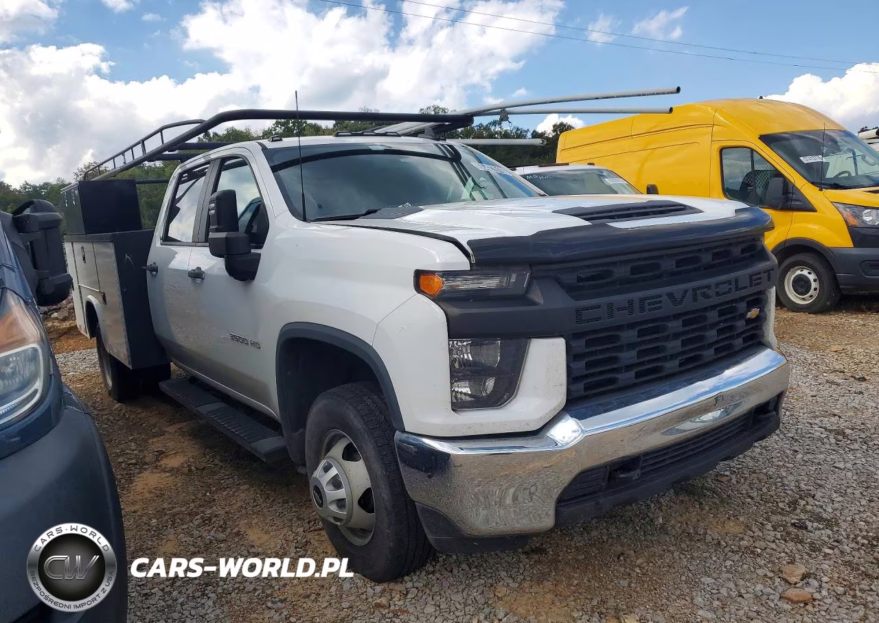 2022 Chevrolet Silverado C3500 VIN:1GB4WRE73NF168704 - 4