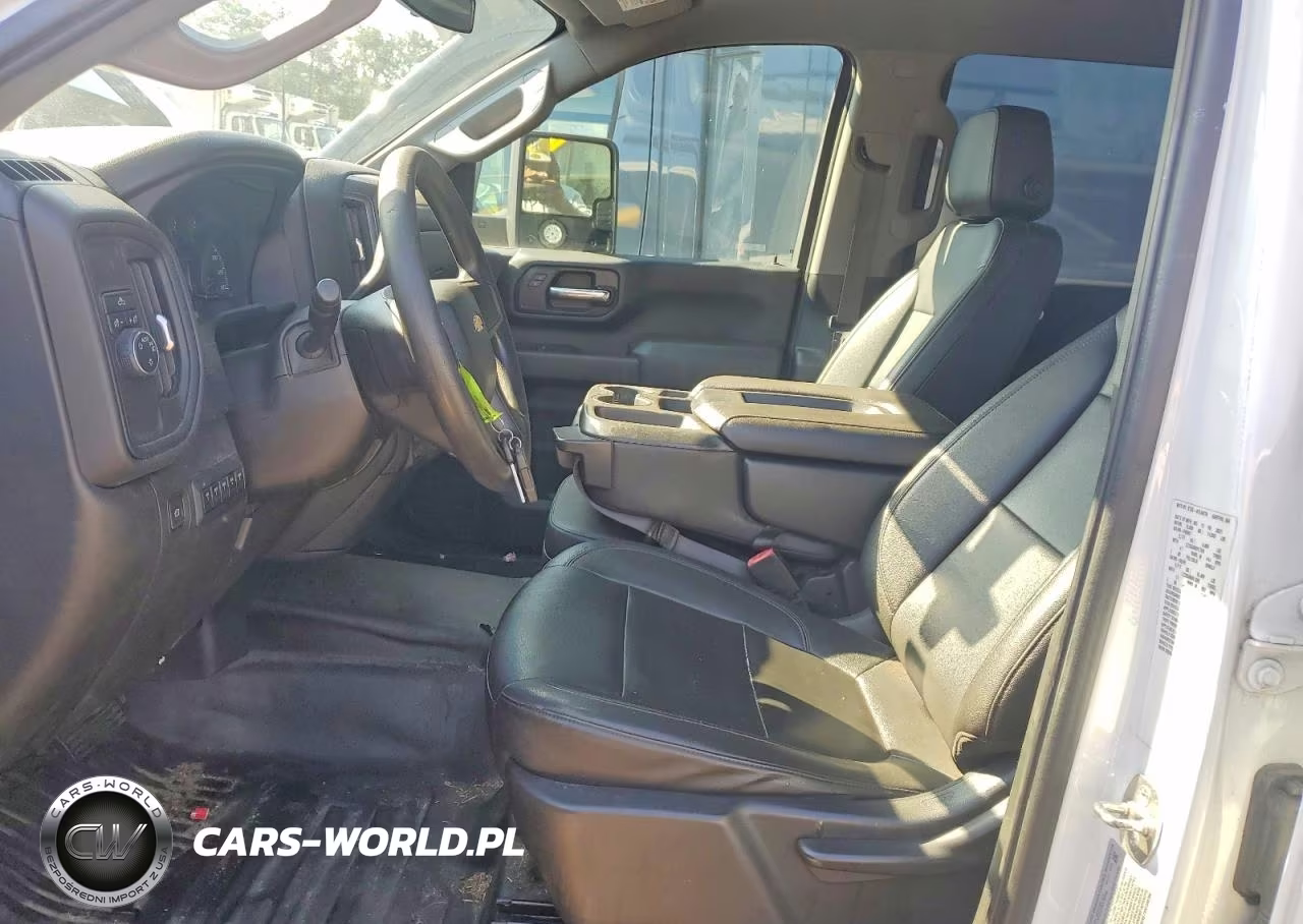 2022 Chevrolet Silverado C3500 VIN:1GB4WRE73NF168704 - 7