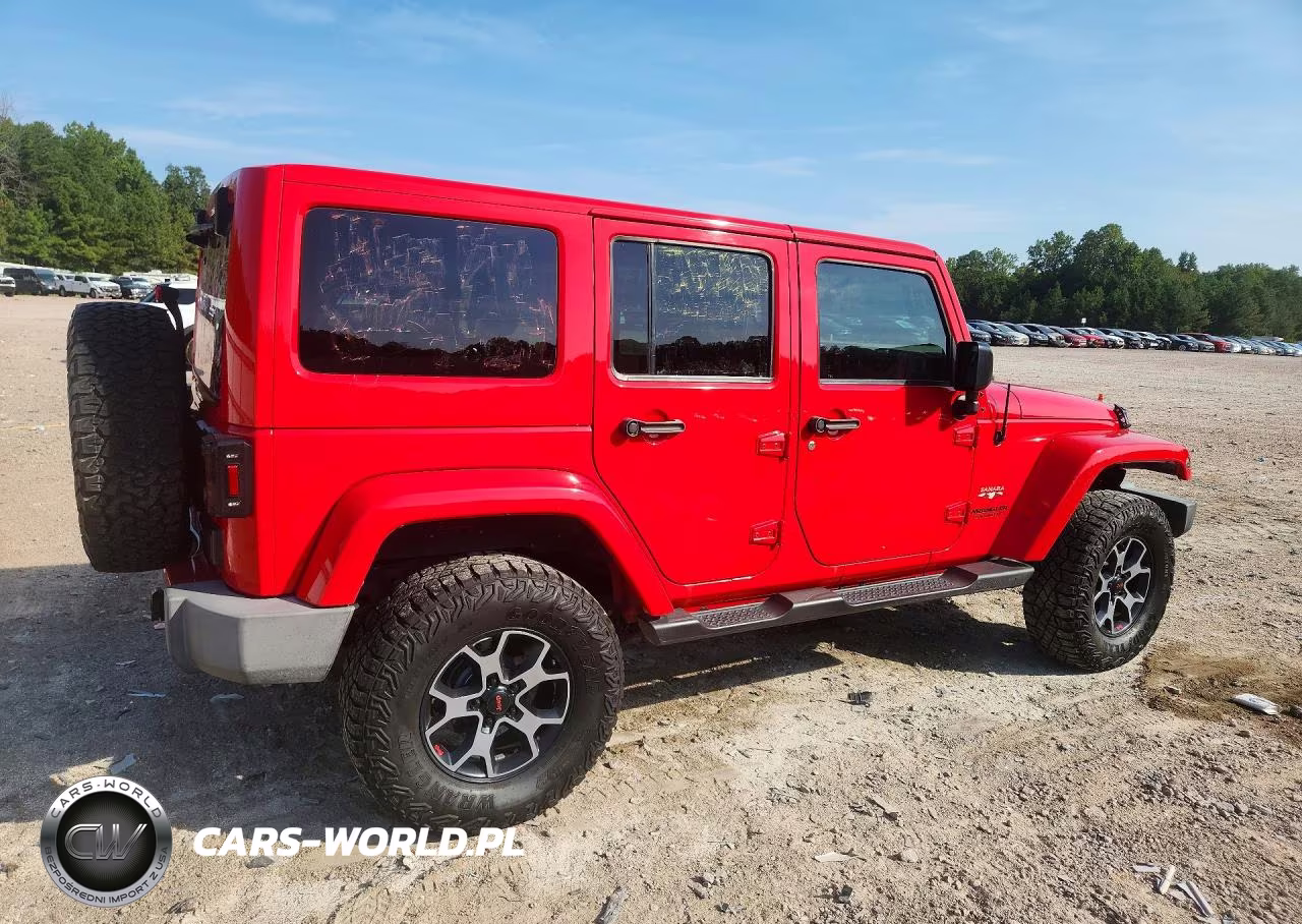 2016 Jeep Wrangler Unlimited Sahara VIN:1C4BJWEG2GL117490 - 3