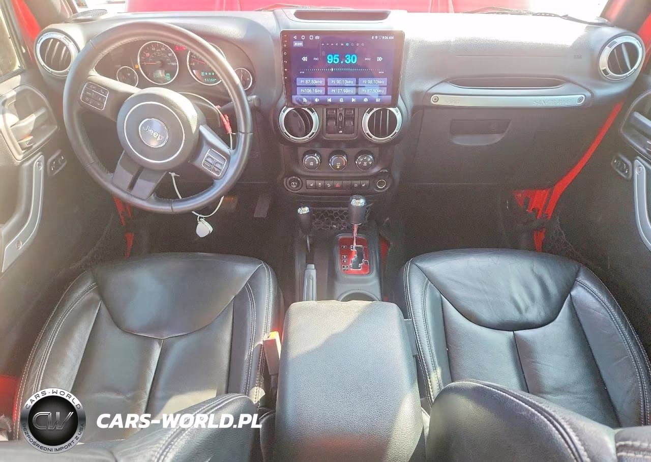 2016 Jeep Wrangler Unlimited Sahara VIN:1C4BJWEG2GL117490 - 8