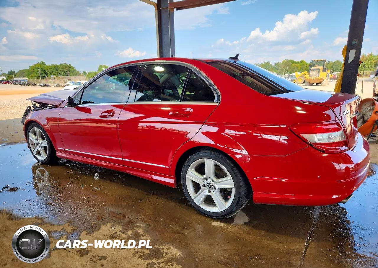 2011 Mercedes-Benz C 300 4Matic VIN:WDDGF8BB5BR182843 - 2