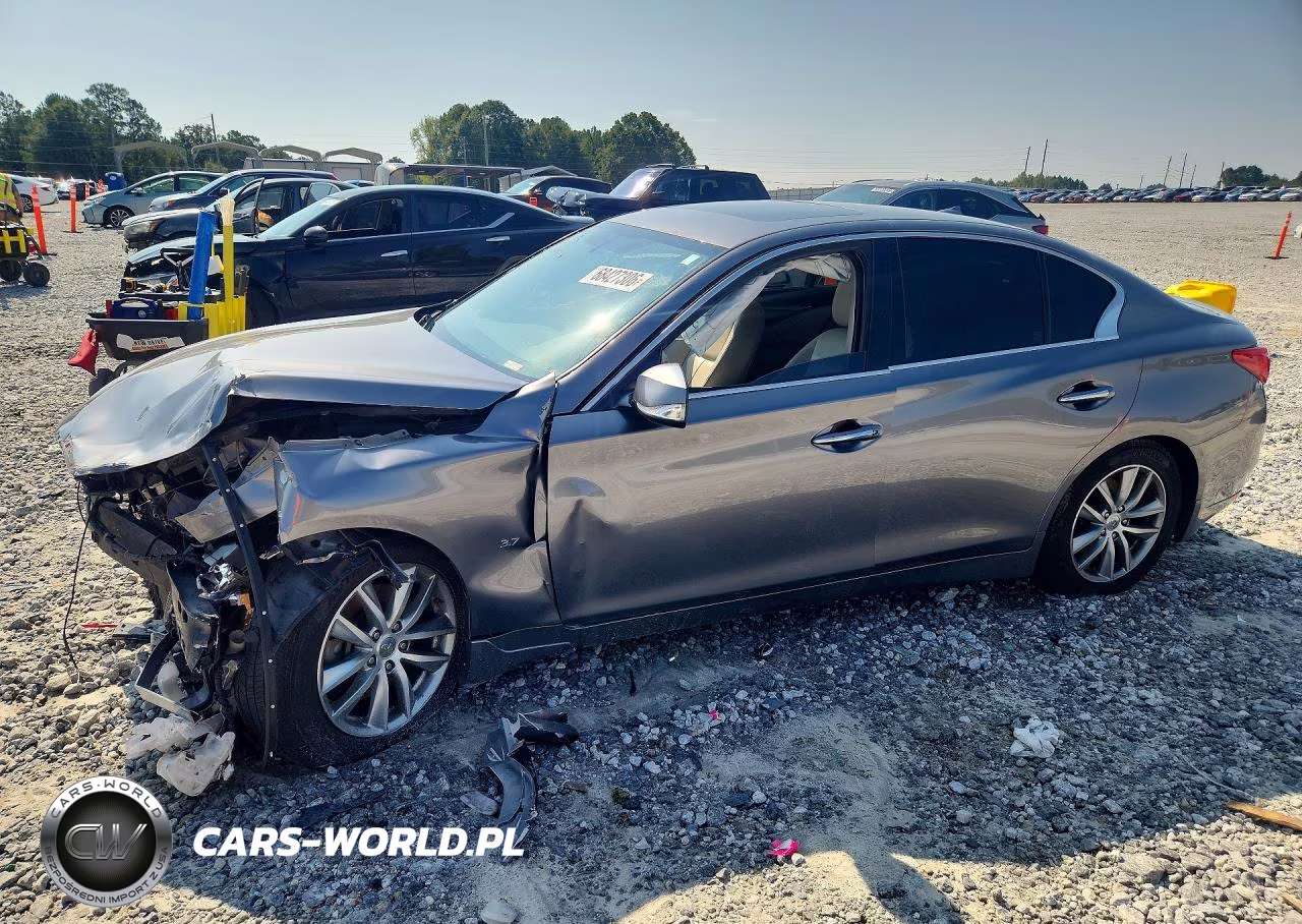 2015 Infiniti Q50 Premium – zdjęcie 1 z 12