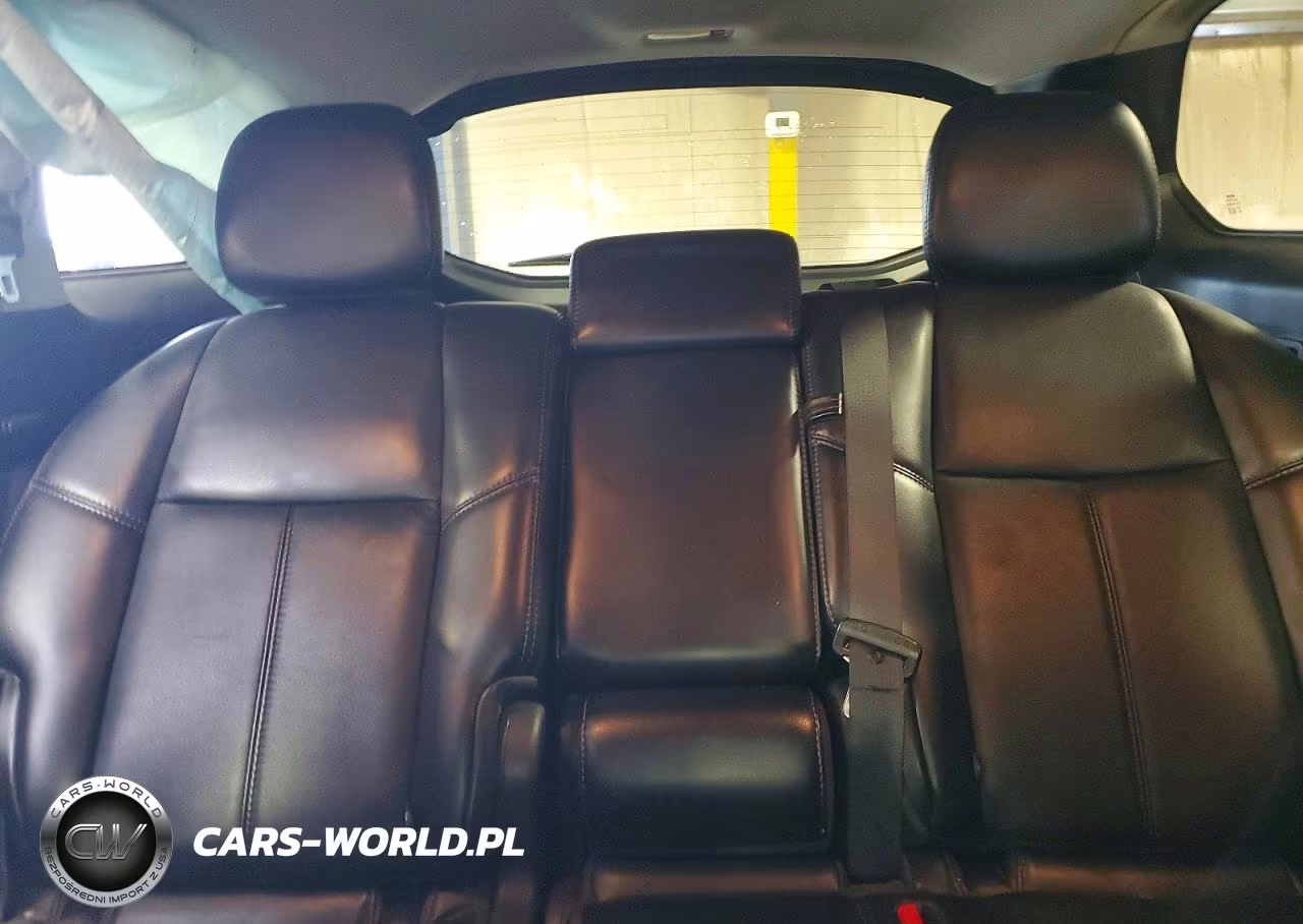 2019 Nissan Pathfinder Sl VIN:5N1DR2MM0KC624412 - 10