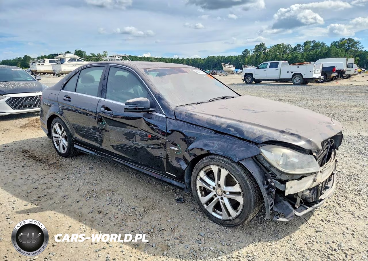 2012 Mercedes-Benz C 250 Sport VIN:WDDGF4HB5CR218872 - 4