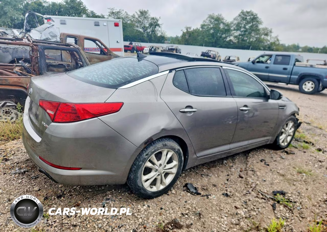 2013 Kia Optima Ex VIN:5XXGN4A77DG138514 - 3