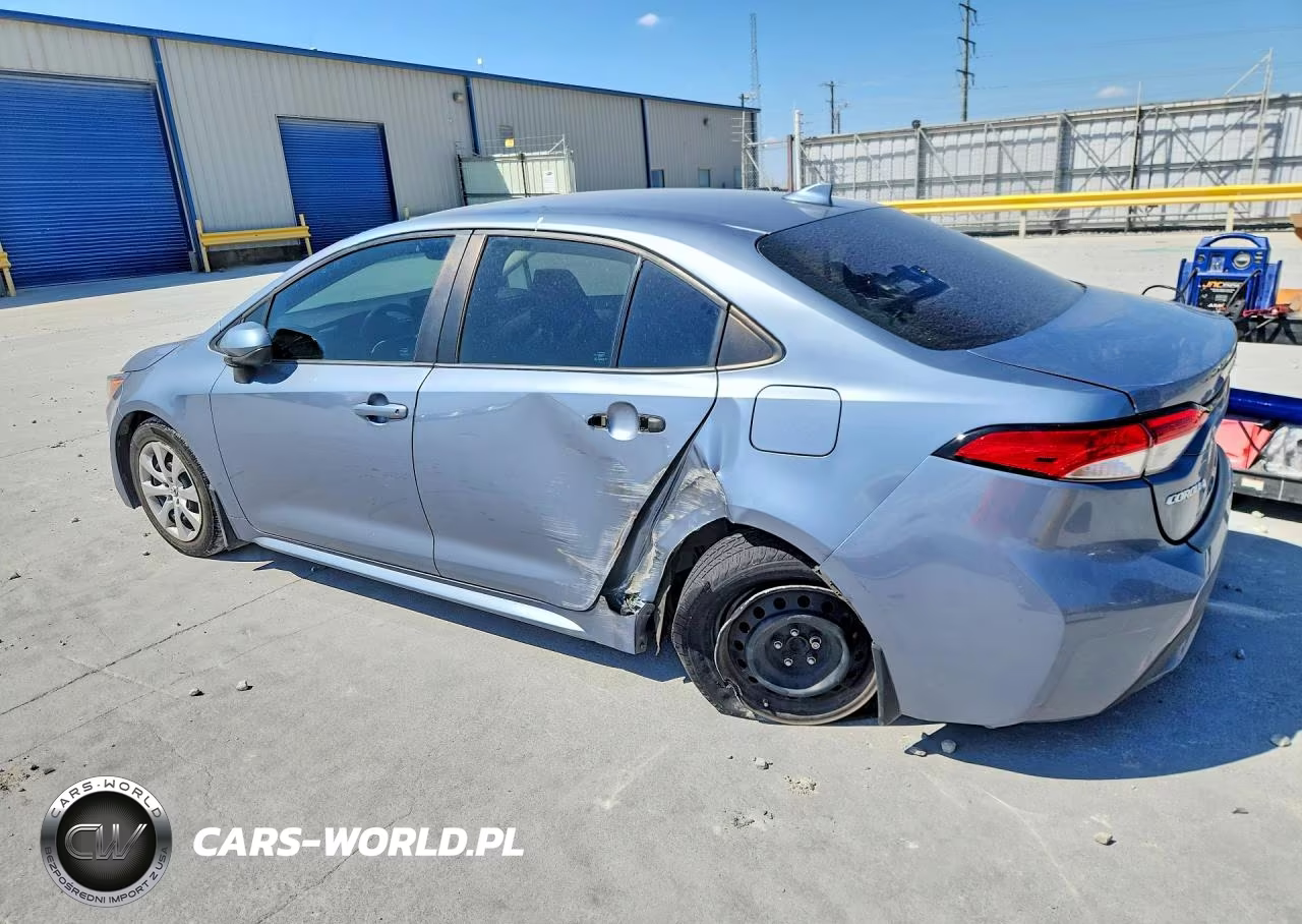2022 Toyota Corolla Le VIN:5YFEPMAE8NP379605 - 2