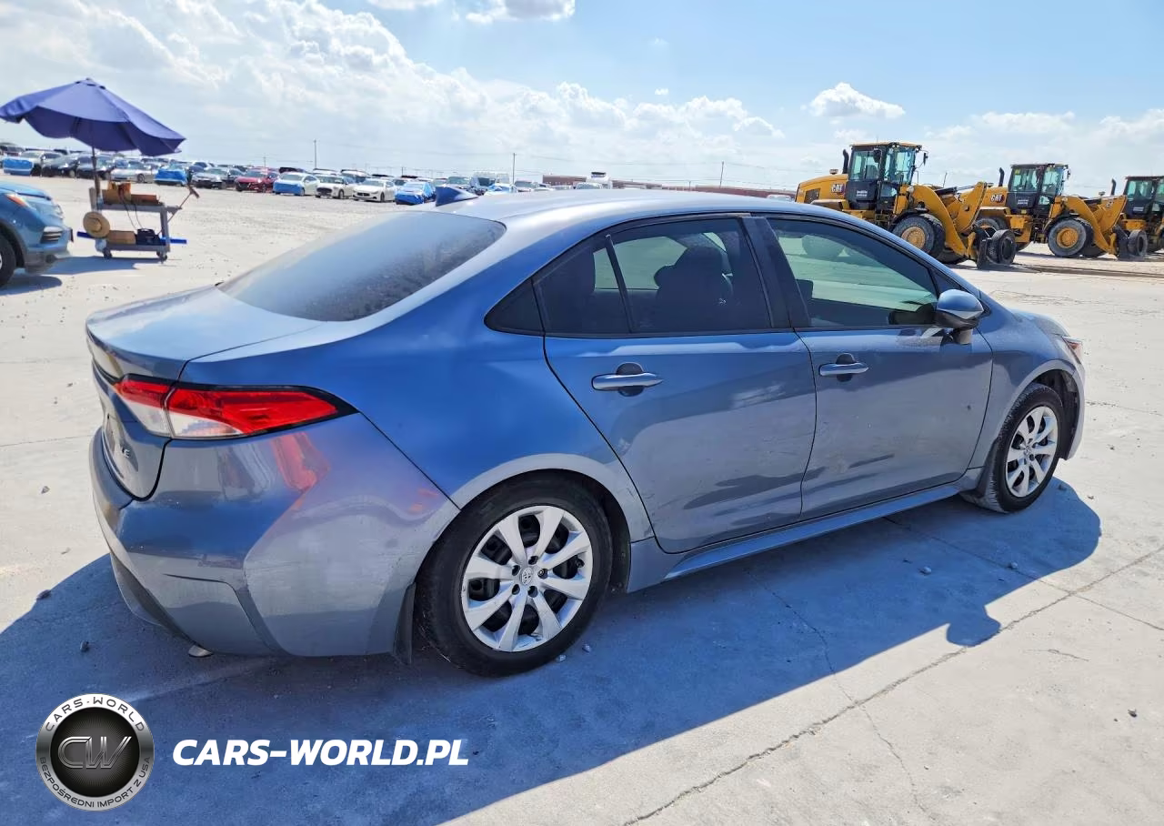 2022 Toyota Corolla Le VIN:5YFEPMAE8NP379605 - 3