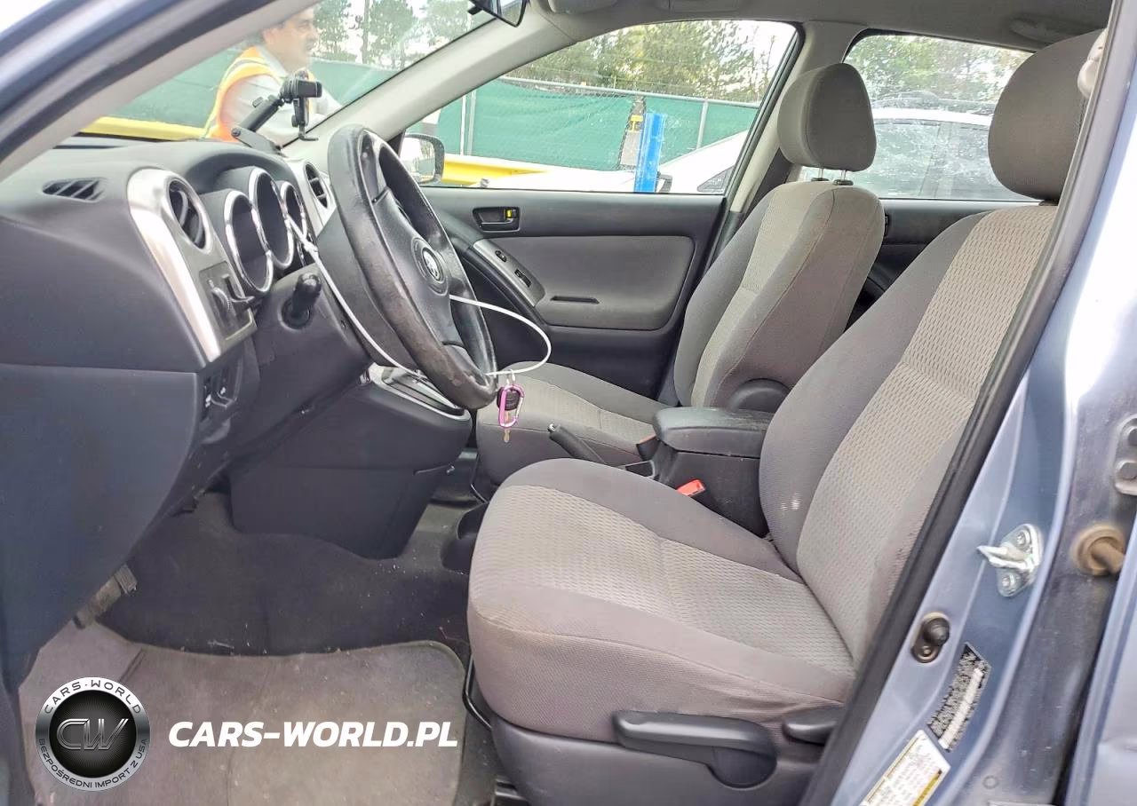 2007 Toyota Matrix Base VIN:2T1KR32E87C682683 - 7
