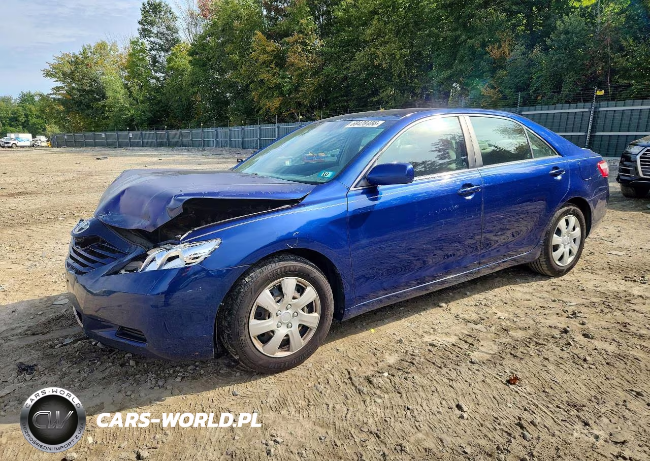 2009 Toyota Camry Le – zdjęcie 1 z 12