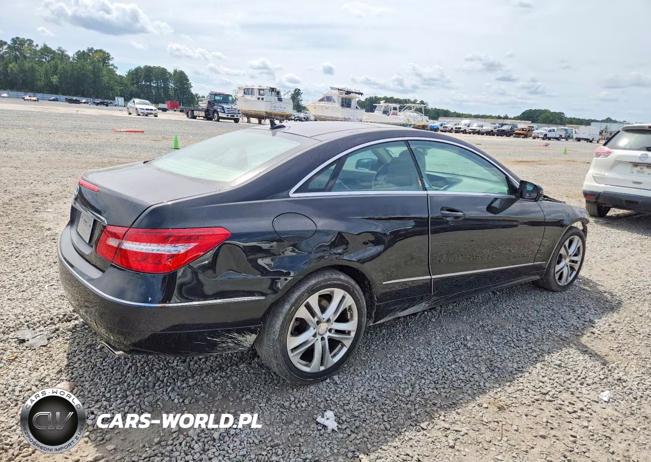 2010 Mercedes-Benz E 350 VIN:WDDKJ5GB2AF003531 - 3