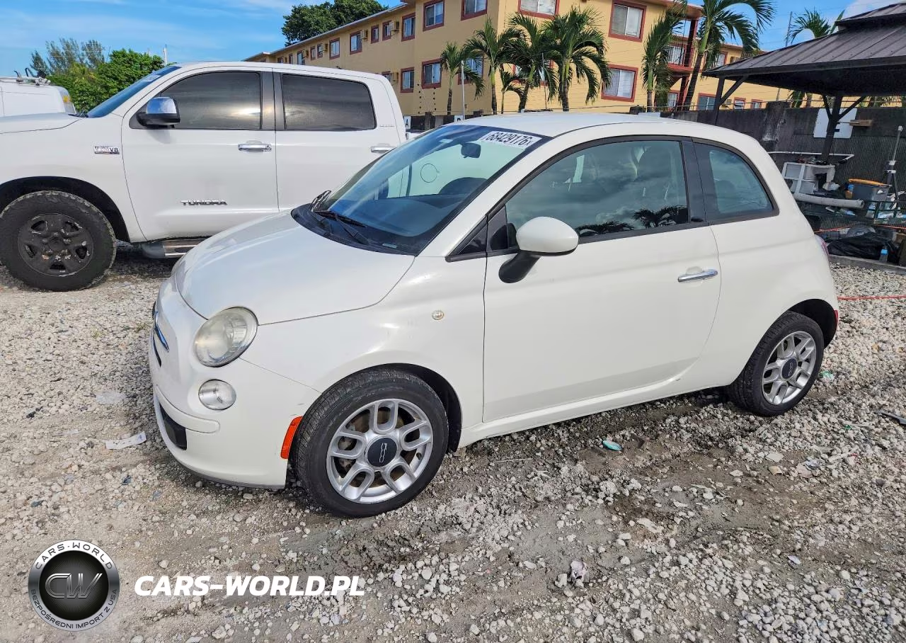 2015 Fiat 500 Pop – zdjęcie 1 z 12
