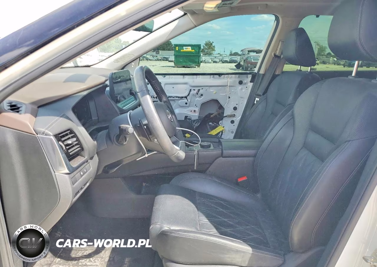 2023 Nissan Rogue Platinum VIN:JN8BT3DD6PW310664 - 7
