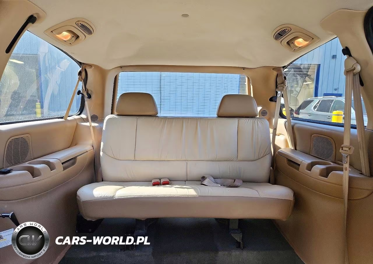 1996 Chrysler Town & Country Lxi VIN:1C4GP64L3TB214376 - 10