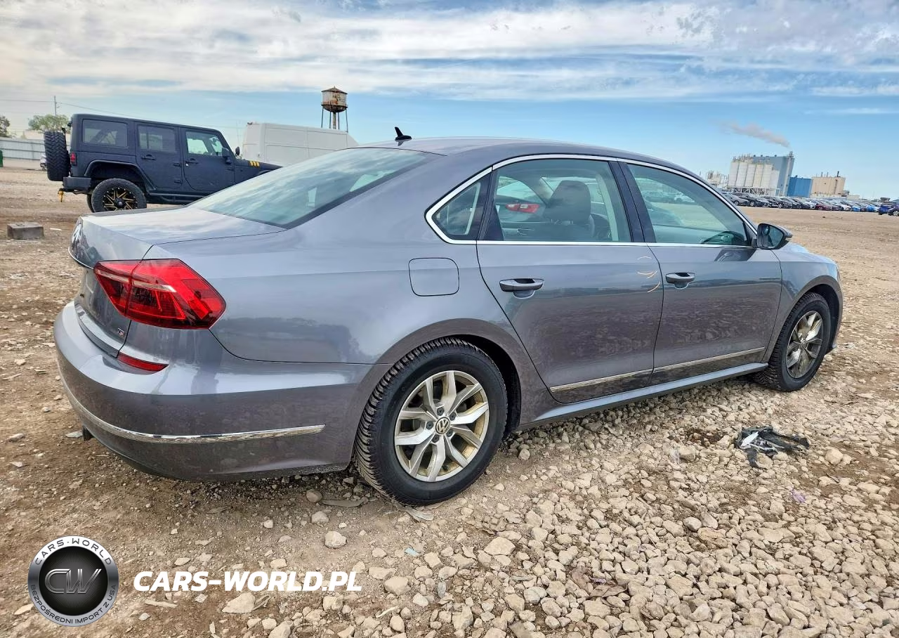 2017 Volkswagen Passat S VIN:1VWAT7A33HC029416 - 3