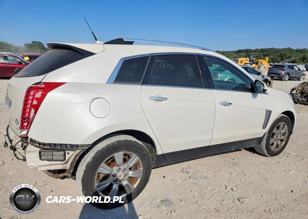 2014 Cadillac Srx Luxury Collection VIN:3GYFNEE37ES529810 - 3