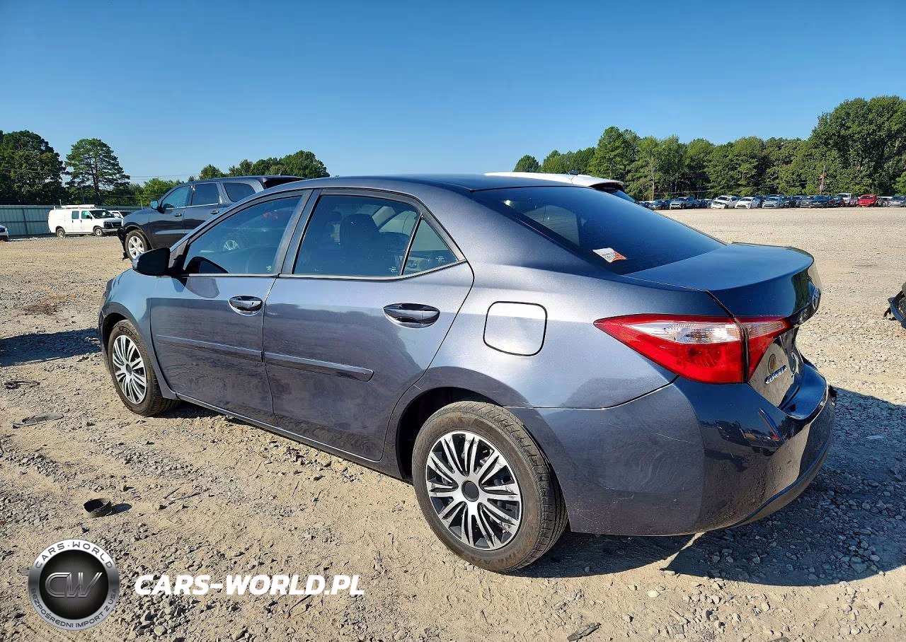 2017 Toyota Corolla Le VIN:5YFBURHE4HP601947 - 2