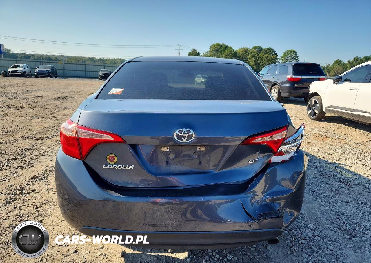 2017 Toyota Corolla Le VIN:5YFBURHE4HP601947 - 6