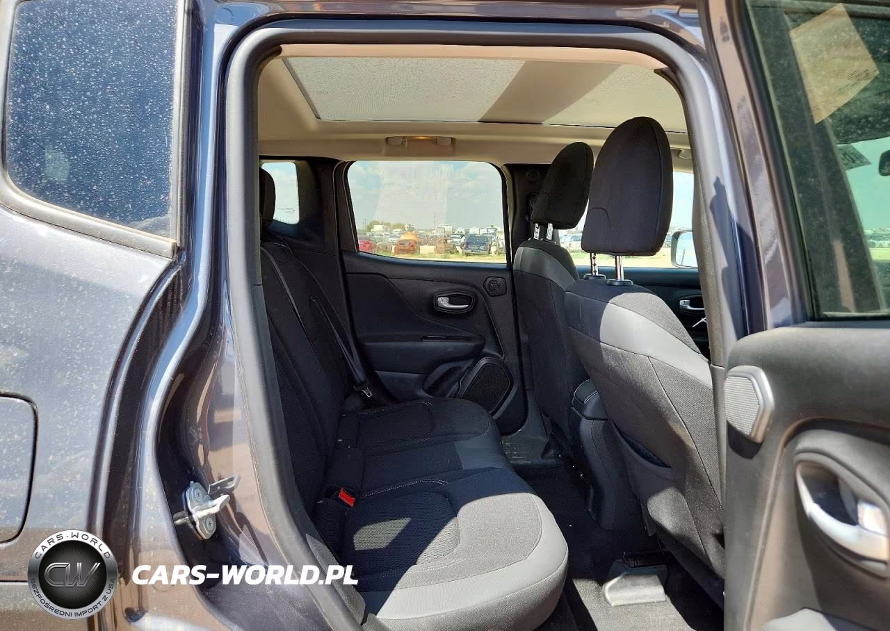2023 Jeep Renegade Altitude VIN:ZACNJDE10PPP13106 - 11