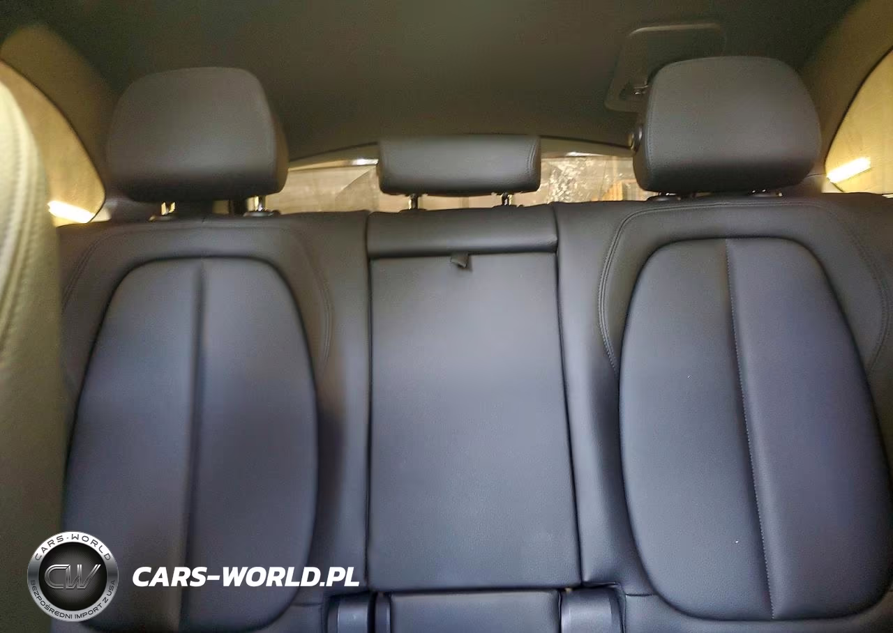 2021 BMW X1 xDrive28I VIN:WBXJG9C03M5U47272 - 10
