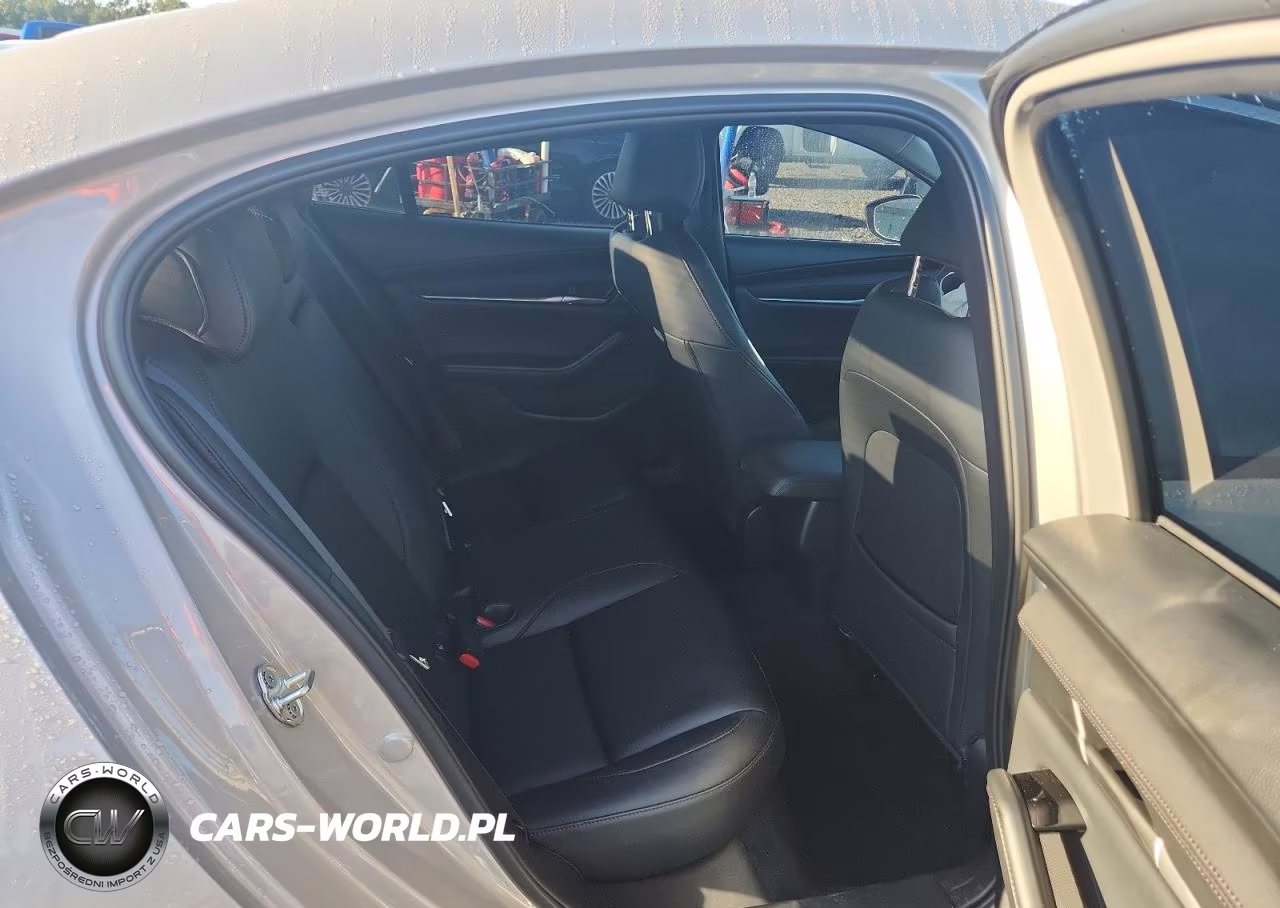 2026 Mazda 3 Select Sport VIN:JM1BPABL8T1882230 - 10