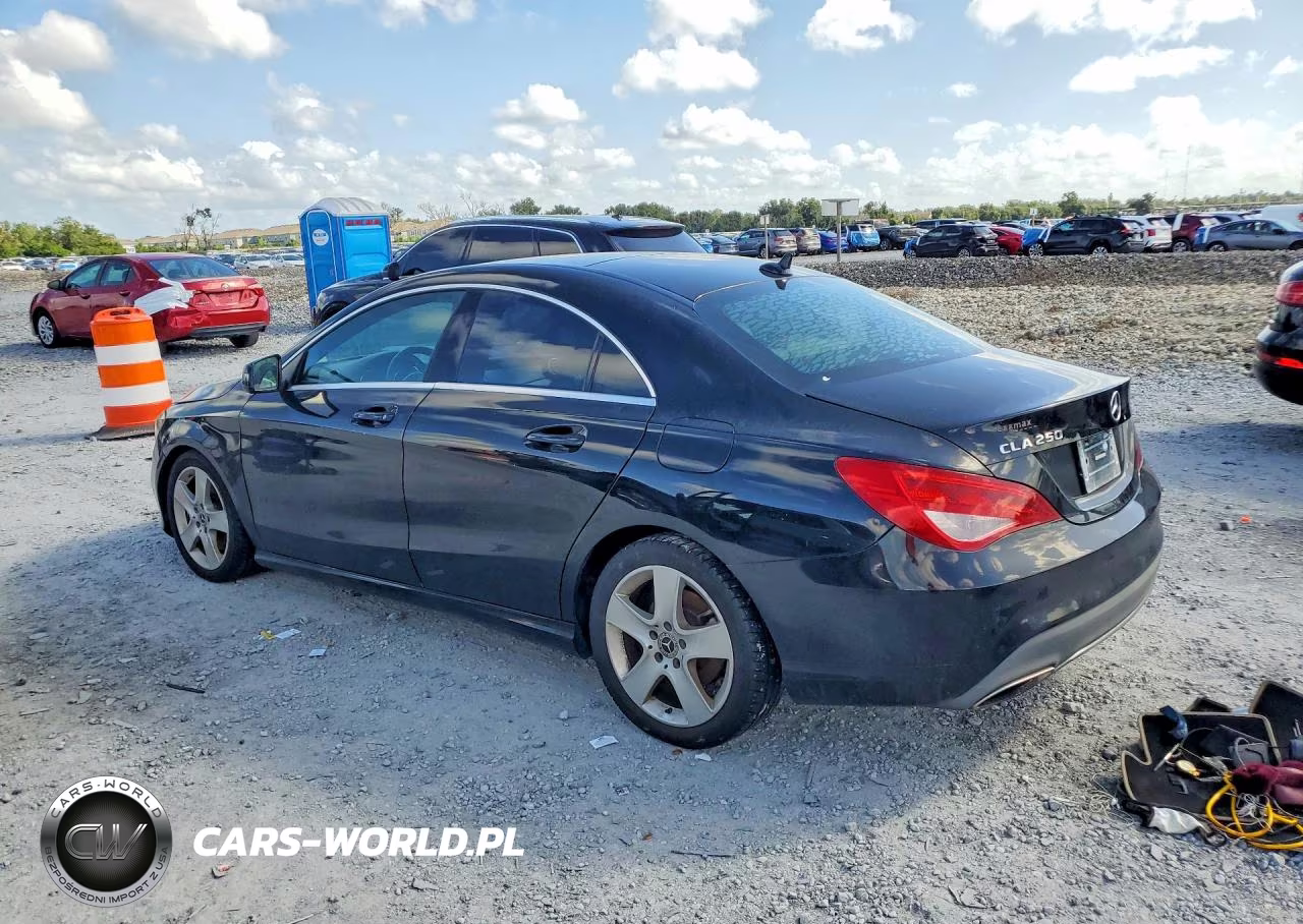 2018 Mercedes-Benz Cla 250 VIN:WDDSJ4EB9JN563730 - 2