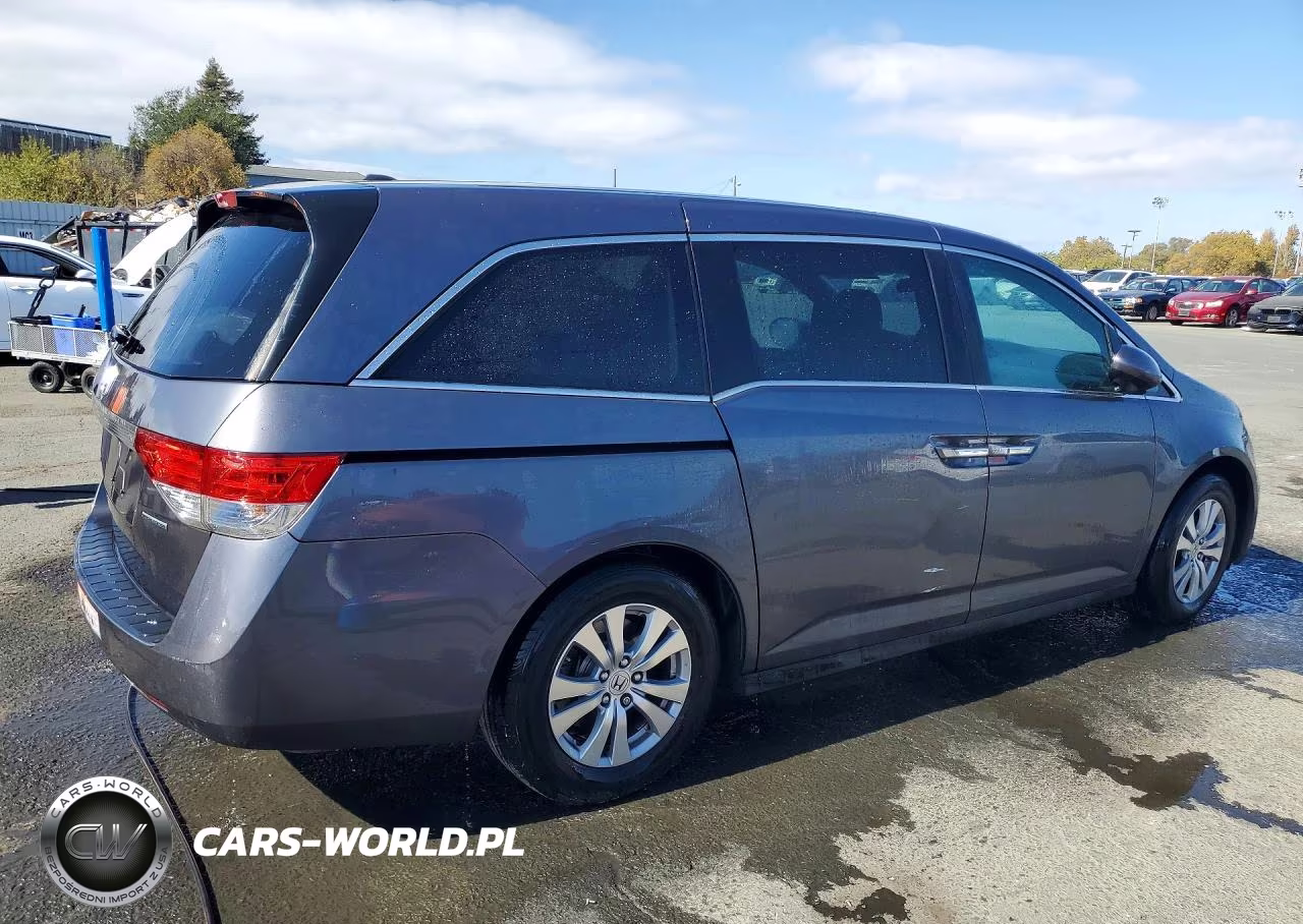 2016 Honda Odyssey Se VIN:5FNRL5H34GB122561 - 3