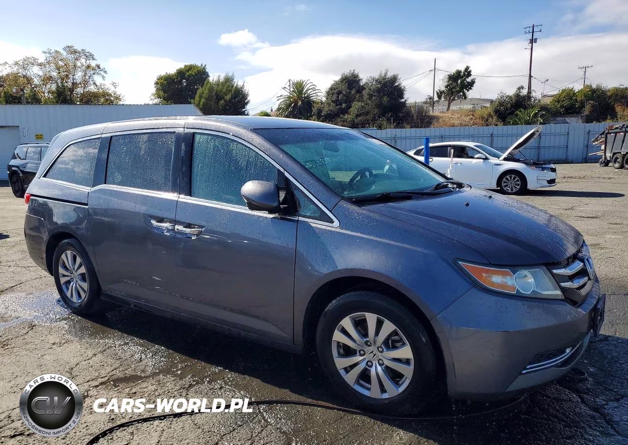 2016 Honda Odyssey Se VIN:5FNRL5H34GB122561 - 4