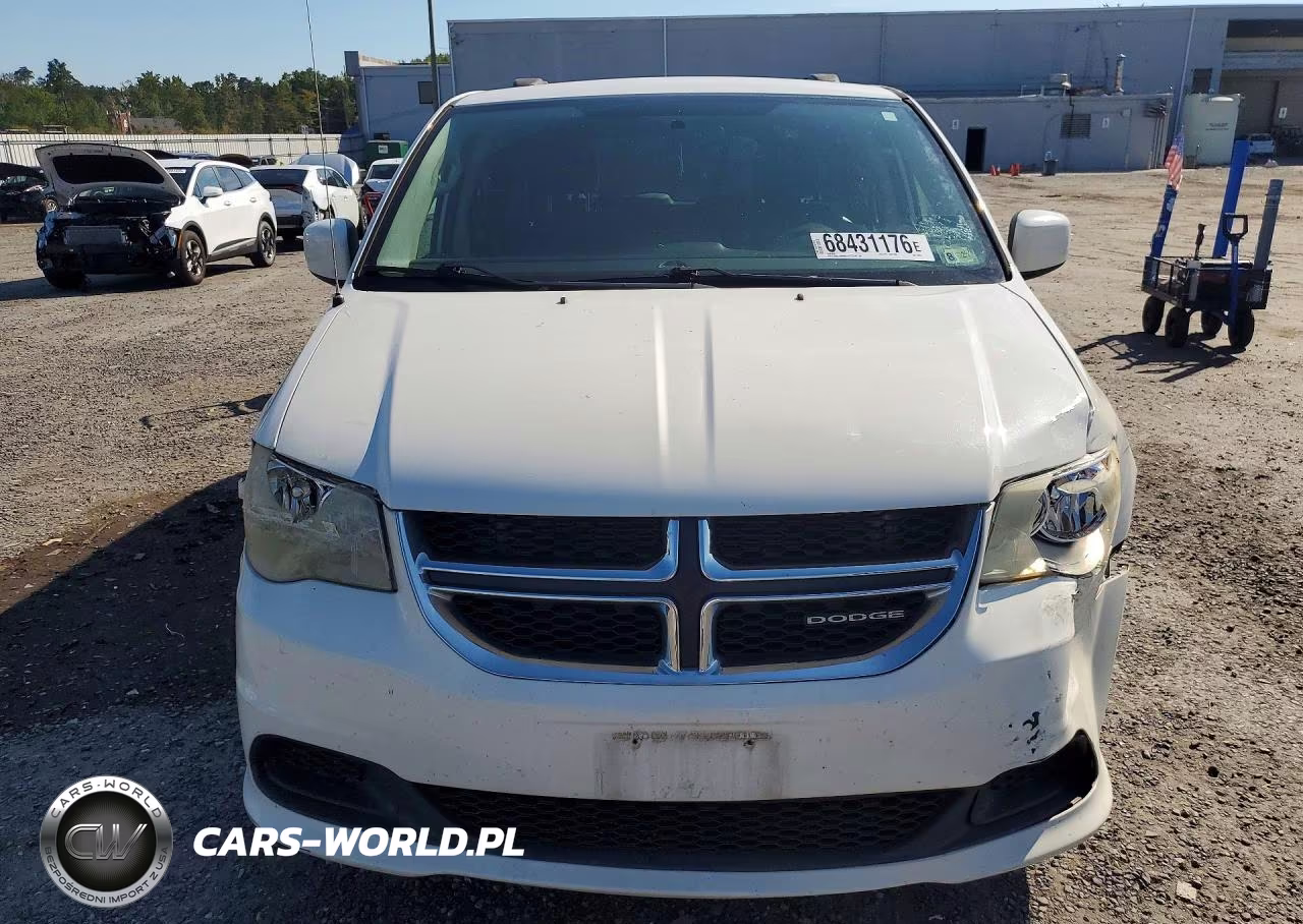 2012 Dodge Grand Caravan Sxt VIN:2C4RDGCG4CR240921 - 5