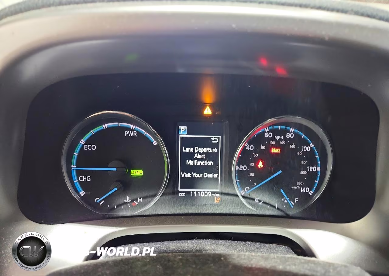 2017 Toyota Rav4 Hybrid Xle VIN:JTMRJREVXHD069733 - 9