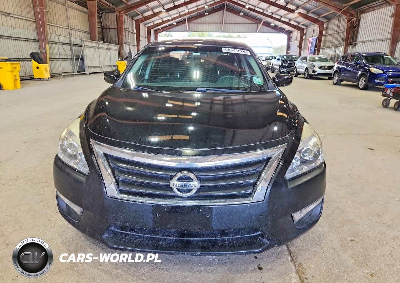 2015 Nissan Altima 2.5 S VIN:1N4AL3AP4FN900619 - 5