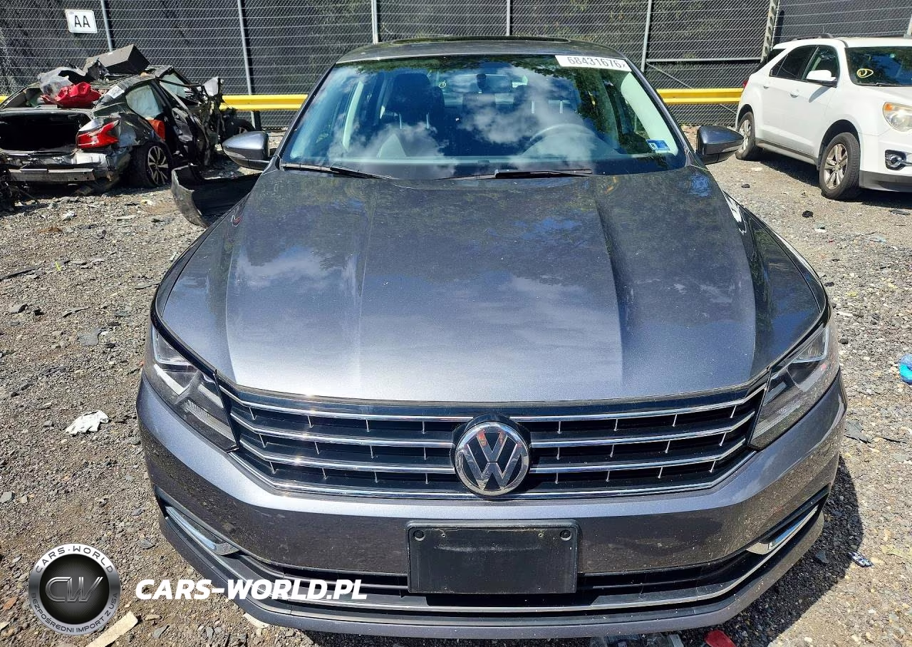 2019 Volkswagen Passat Wolfsburg VIN:1VWLA7A3XKC002073 - 5