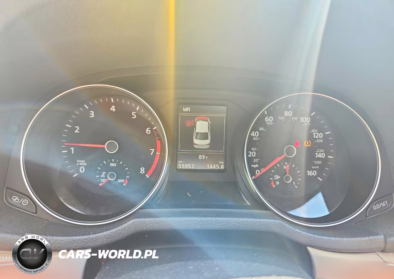 2019 Volkswagen Passat Wolfsburg VIN:1VWLA7A3XKC002073 - 9