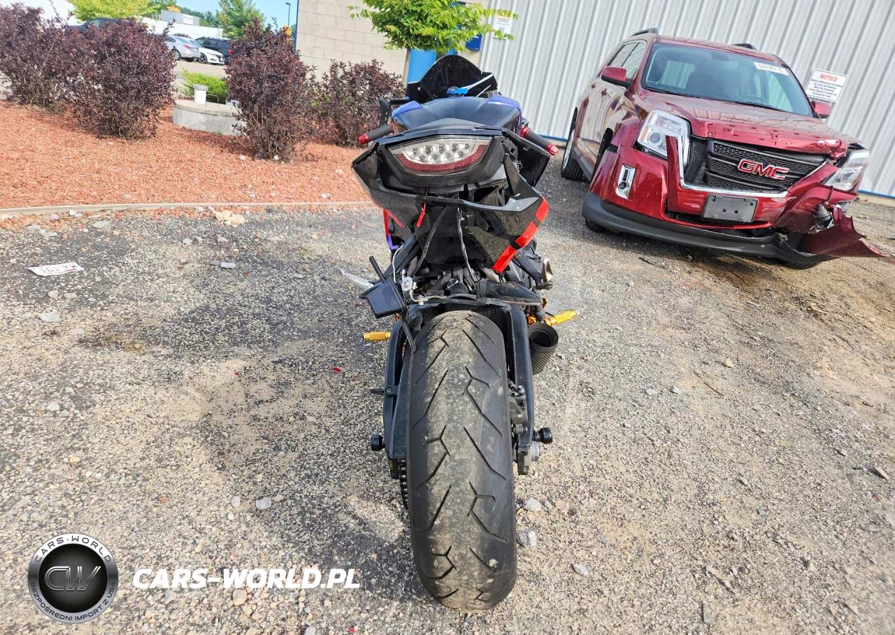 2025 Honda Cbr1000 Ra VIN:JH2SC7755SK800009 - 4