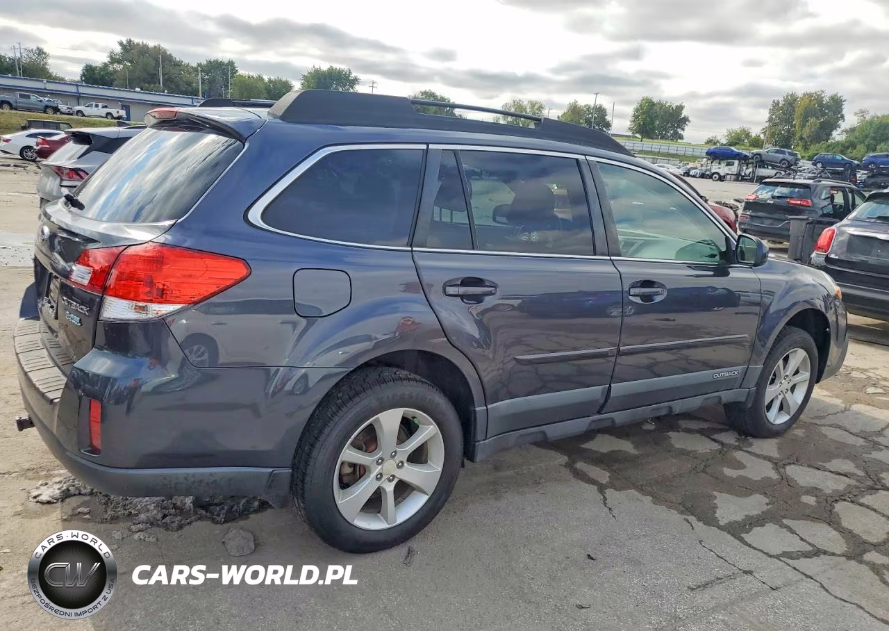 2013 Subaru Outback 2.5I Premium VIN:4S4BRCCC6D3324480 - 3