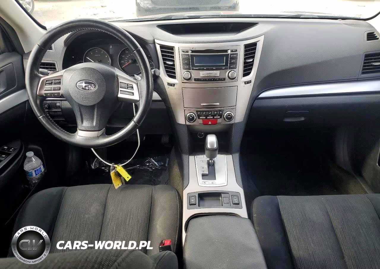 2013 Subaru Outback 2.5I Premium VIN:4S4BRCCC6D3324480 - 8