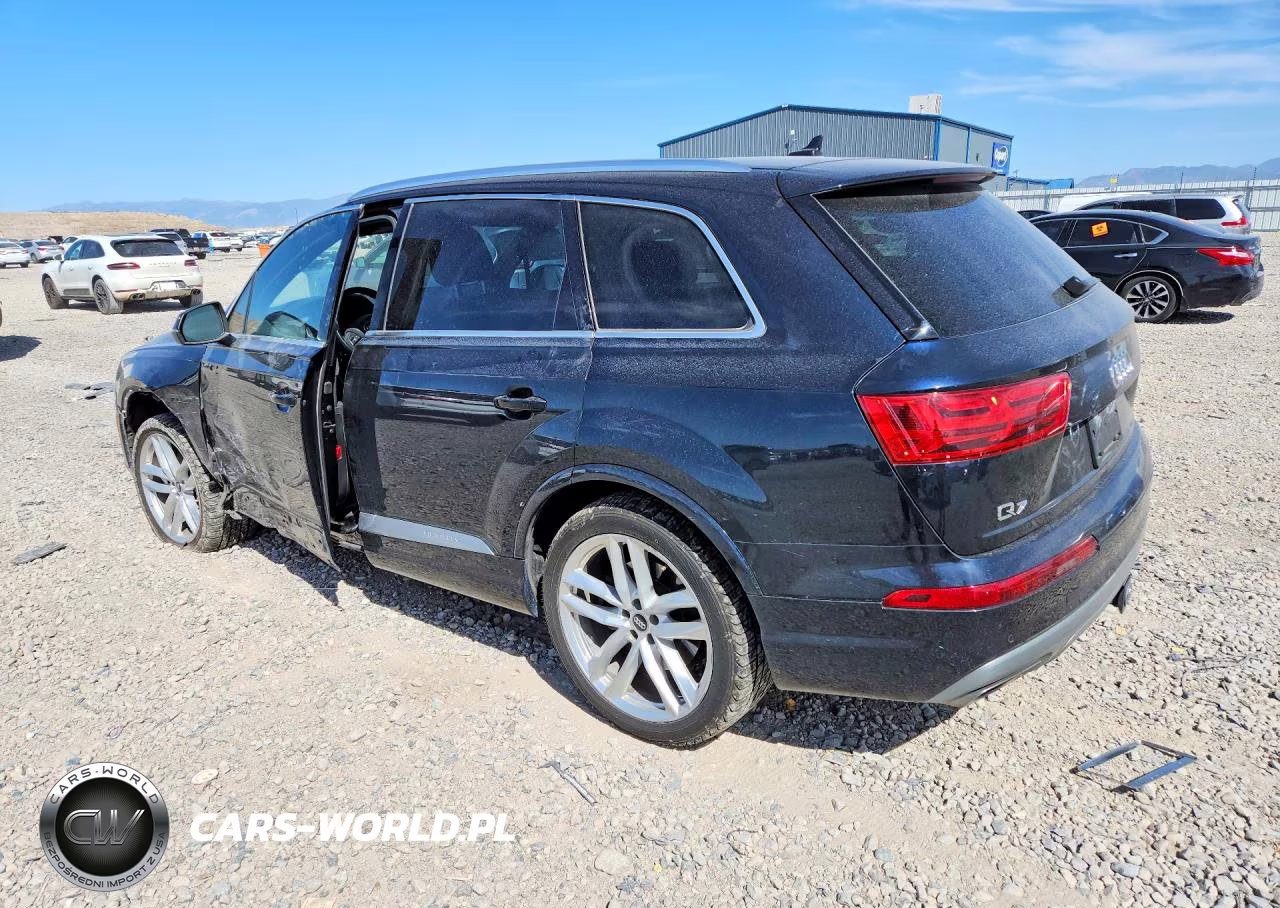 2017 Audi Q7 Prestige VIN:WA1VAAF79HD031405 - 2